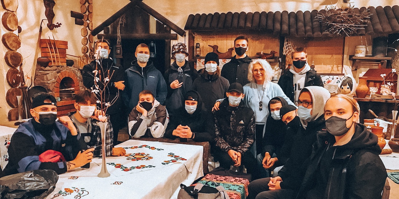 Экскурсия в колледж народных художественных промыслов