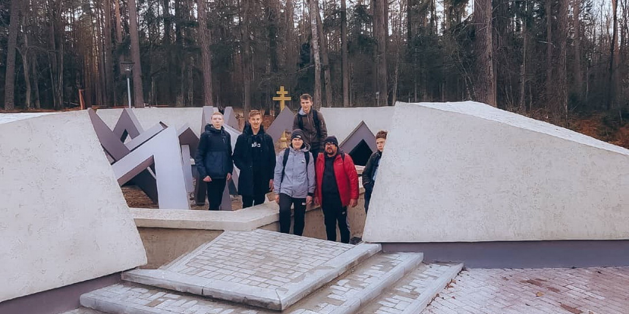 Экскурсионная поездка в мемориальный комплекс "Ола"