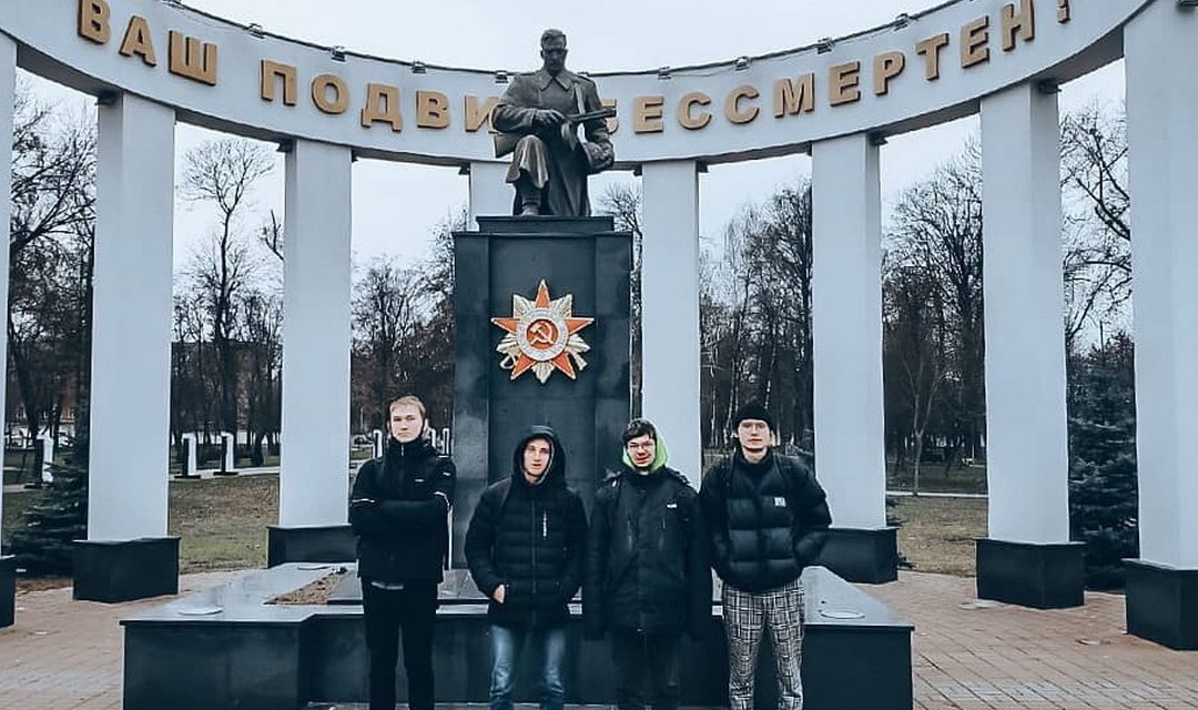 Посещение Аллеи Героев