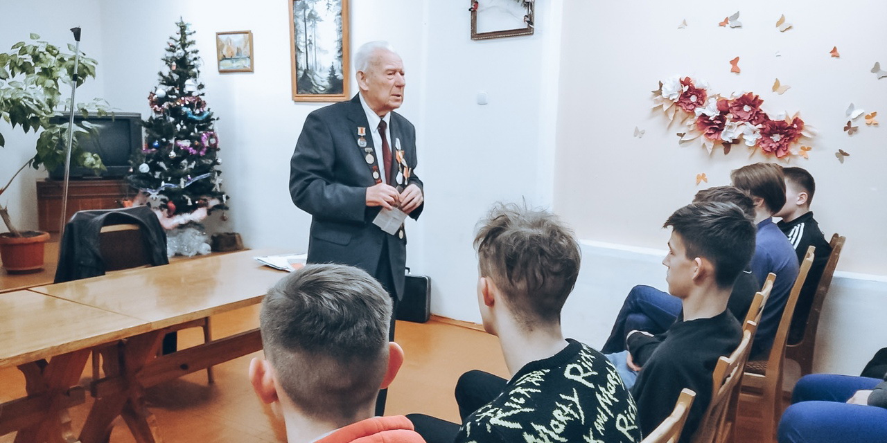 Встреча с ветераном Тимофеенко Ростиславом Романовичем