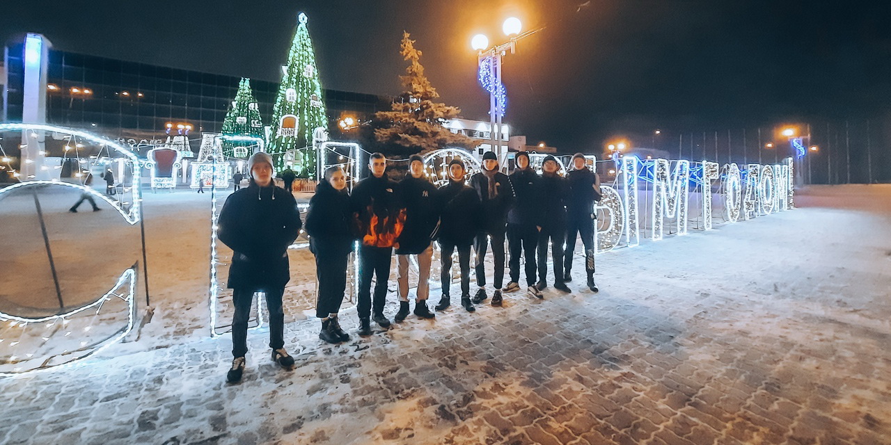Поздравление от учащихся колледжа!