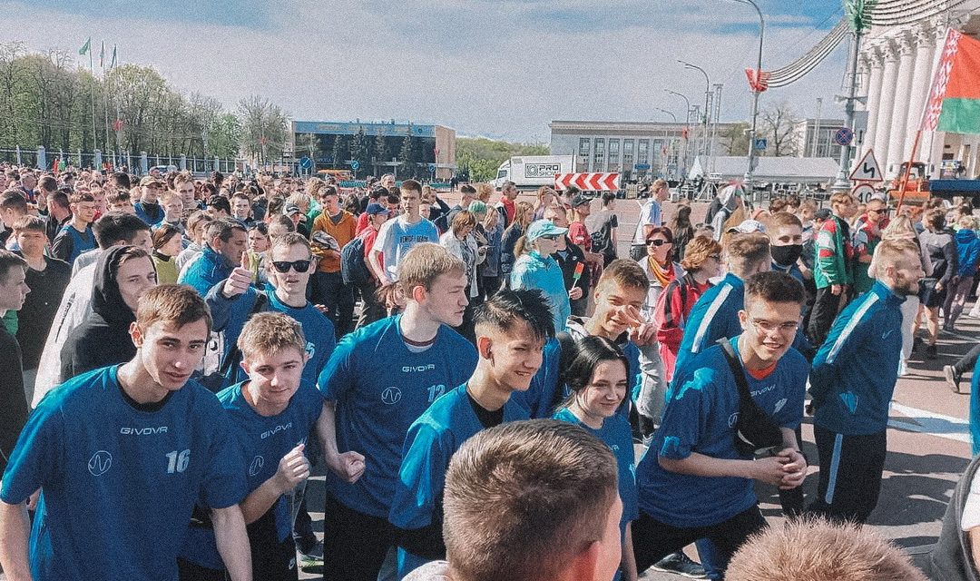 В едином забеге под флагом страны