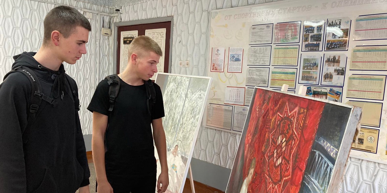 Выставка, приуроченная ко Дню Матери