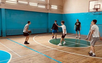 Товарищеский матч по стритболу