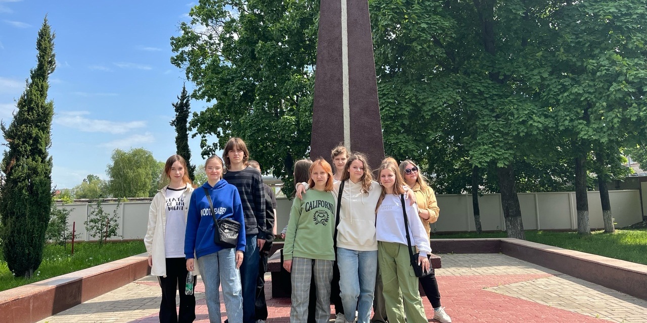 Прогулка по памятникам