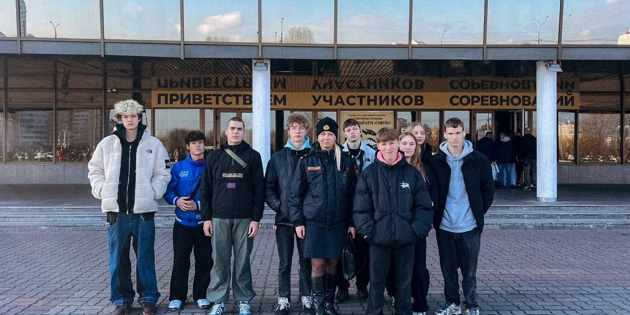 Посещение хоккейного матча! Досуг с пользой!
