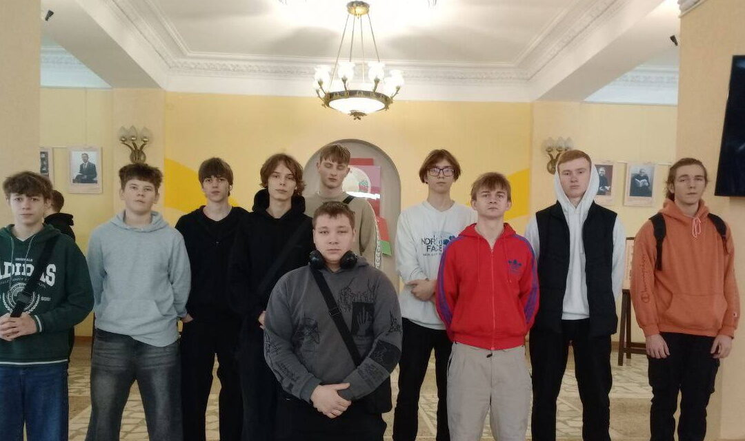 Выставка «Мир сбывшихся надежд»
