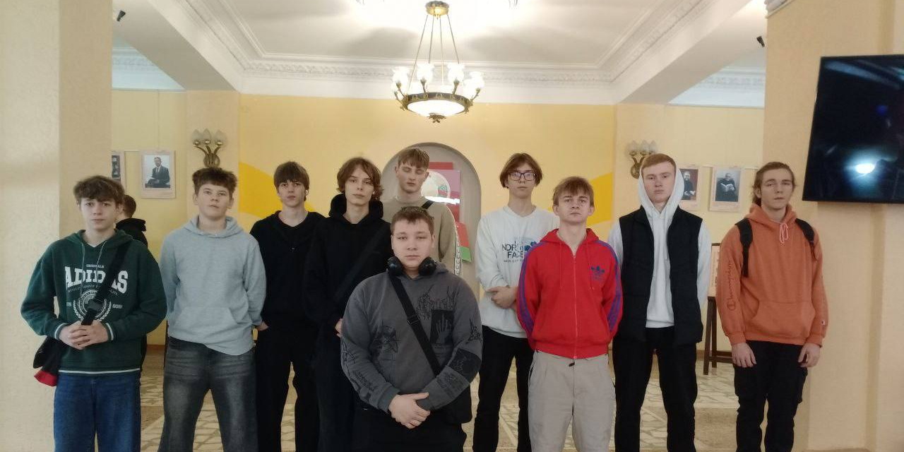 Выставка «Мир сбывшихся надежд»