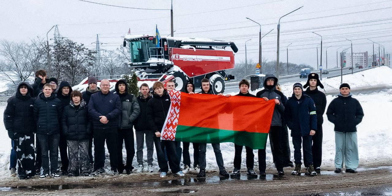 Зимний променад группы ЭМ‑11: посещение символа земледельческого края! 