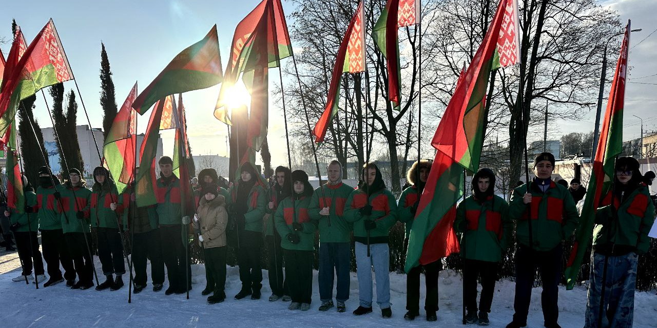 Участие в районном торжественном митинге
