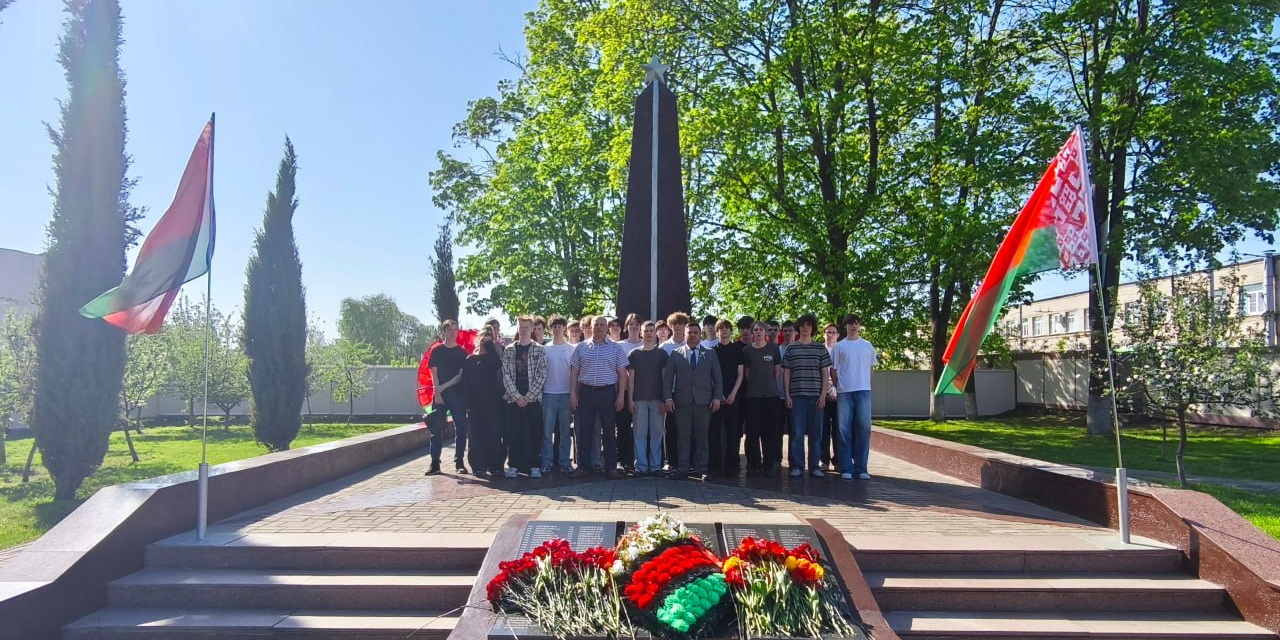 Участие в торжественном митинге
